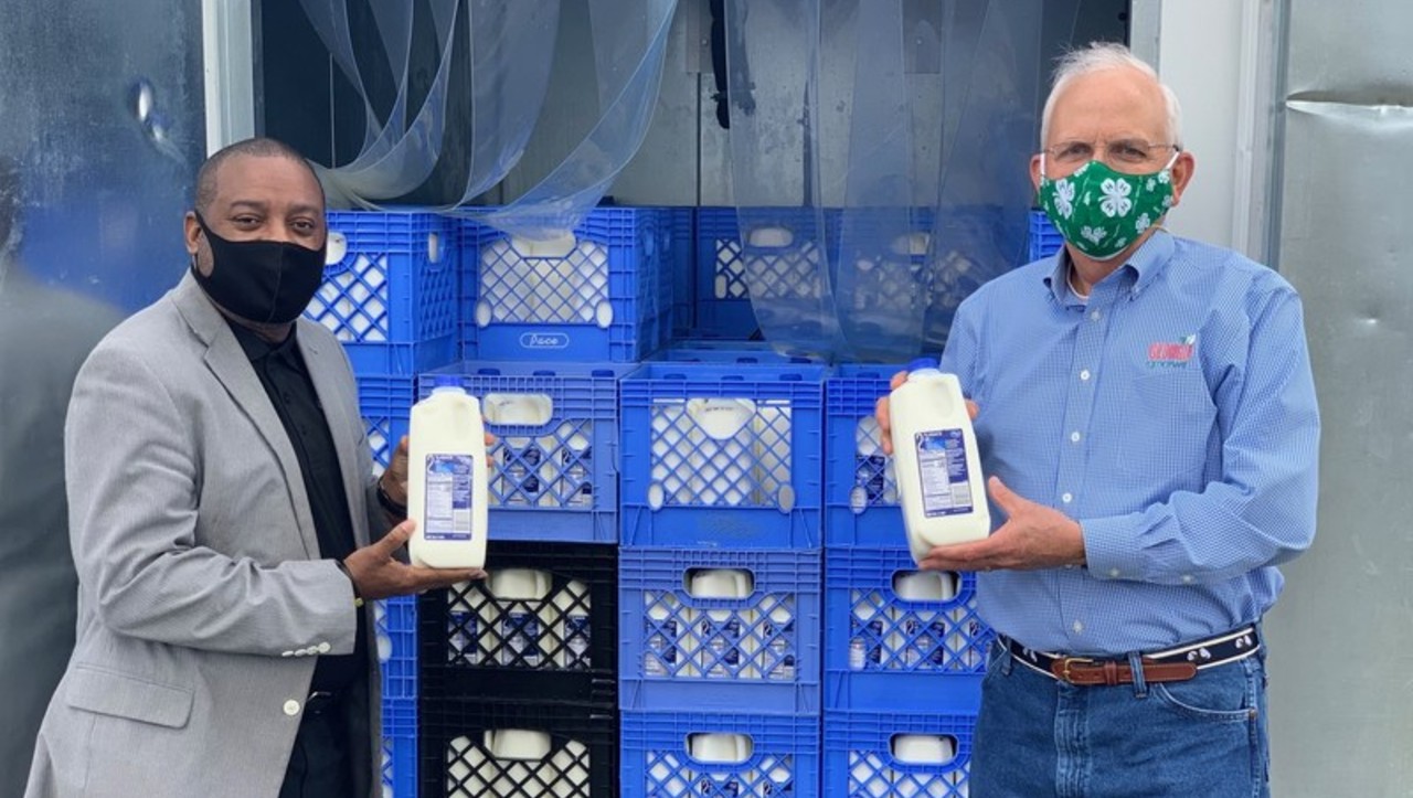 Kroger to donate 200,000 gallons of milk to nation's food banks as pandemic continues