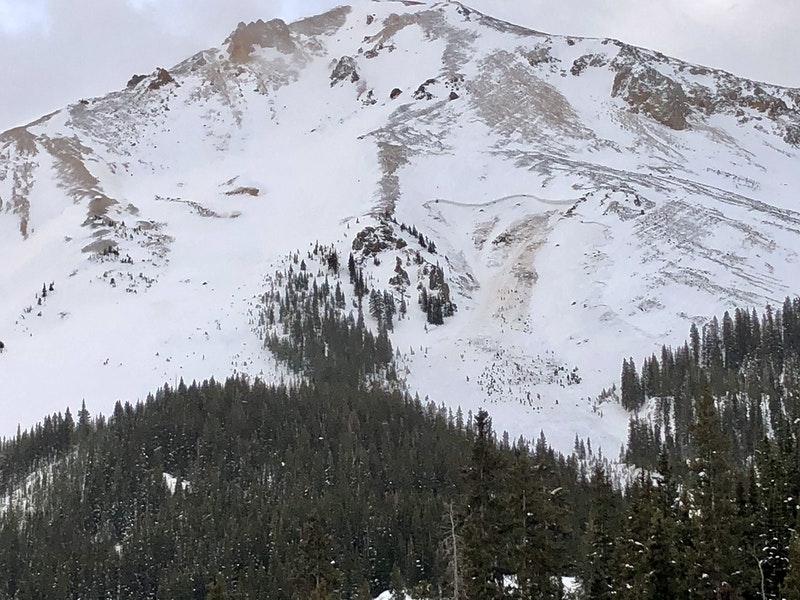 Red Mountain Pass avalanche_Northern San Juan Mountains_Feb 3 2021