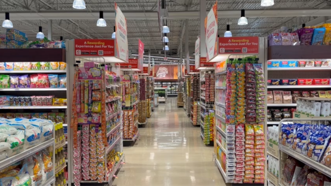 Inside Arizona’s first Seafood City, a Filipino Asian grocery chain with a Food Hall