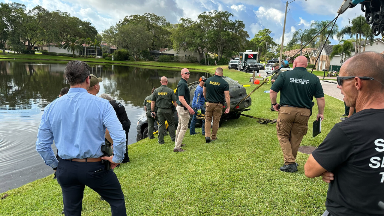 Mistusbushi SUV Robert Helphrey 2.png