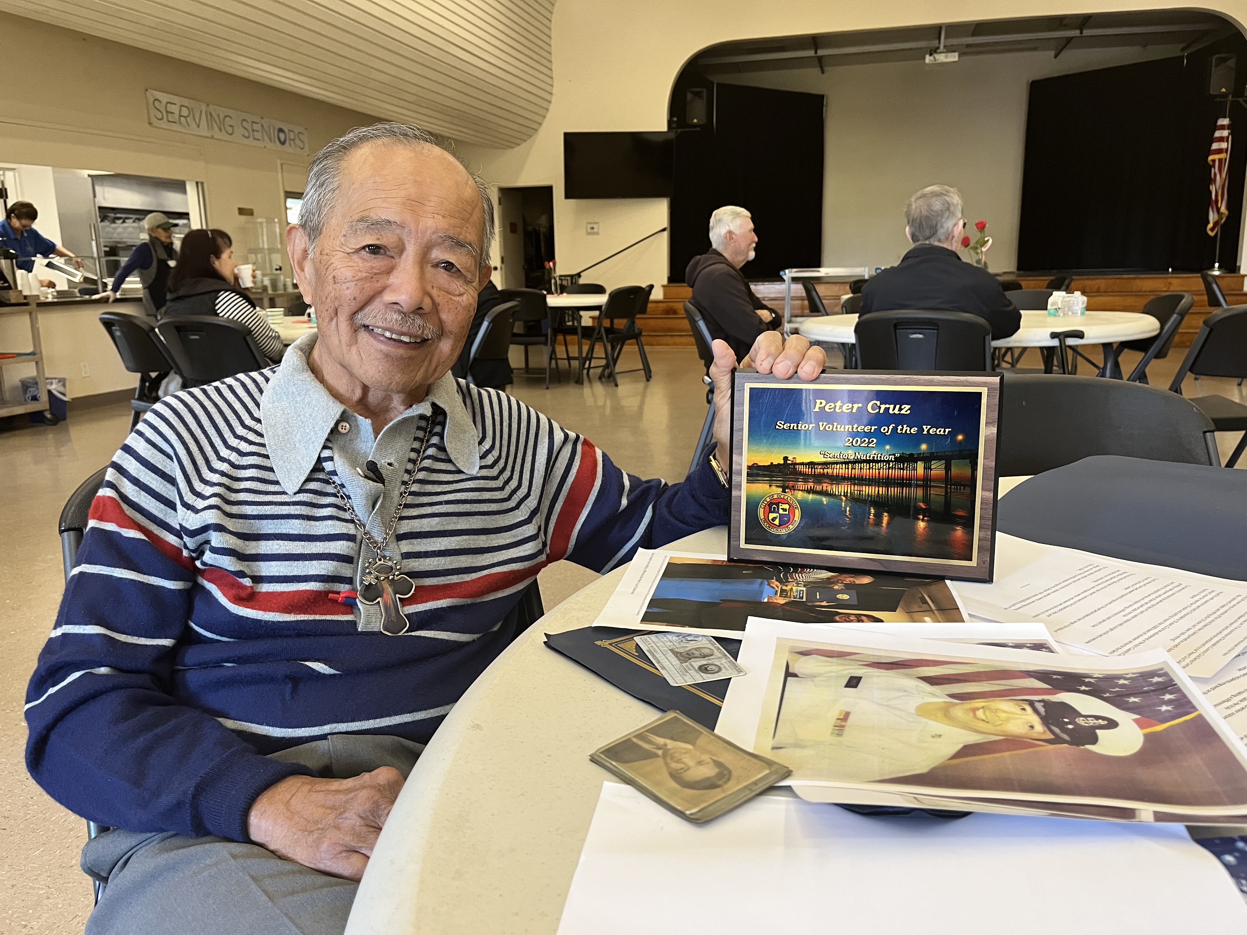 Vietnam veteran awarded Oceanside's 'Senior Volunteer of the Year'