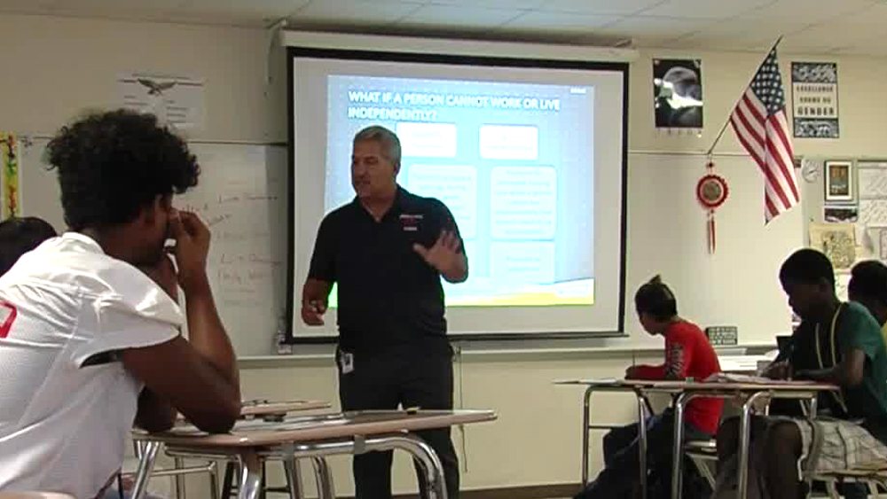 wptv-classroom-palm-beach-county-classroom-financial-literacy-class.jpg