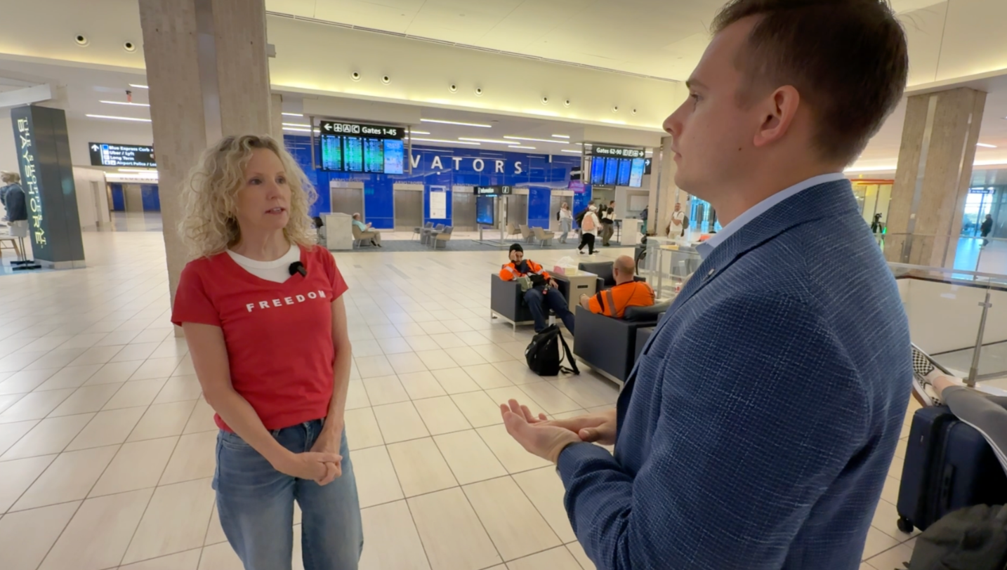 Winter weather disrupts flights at Tampa International Airport, stranding travelers