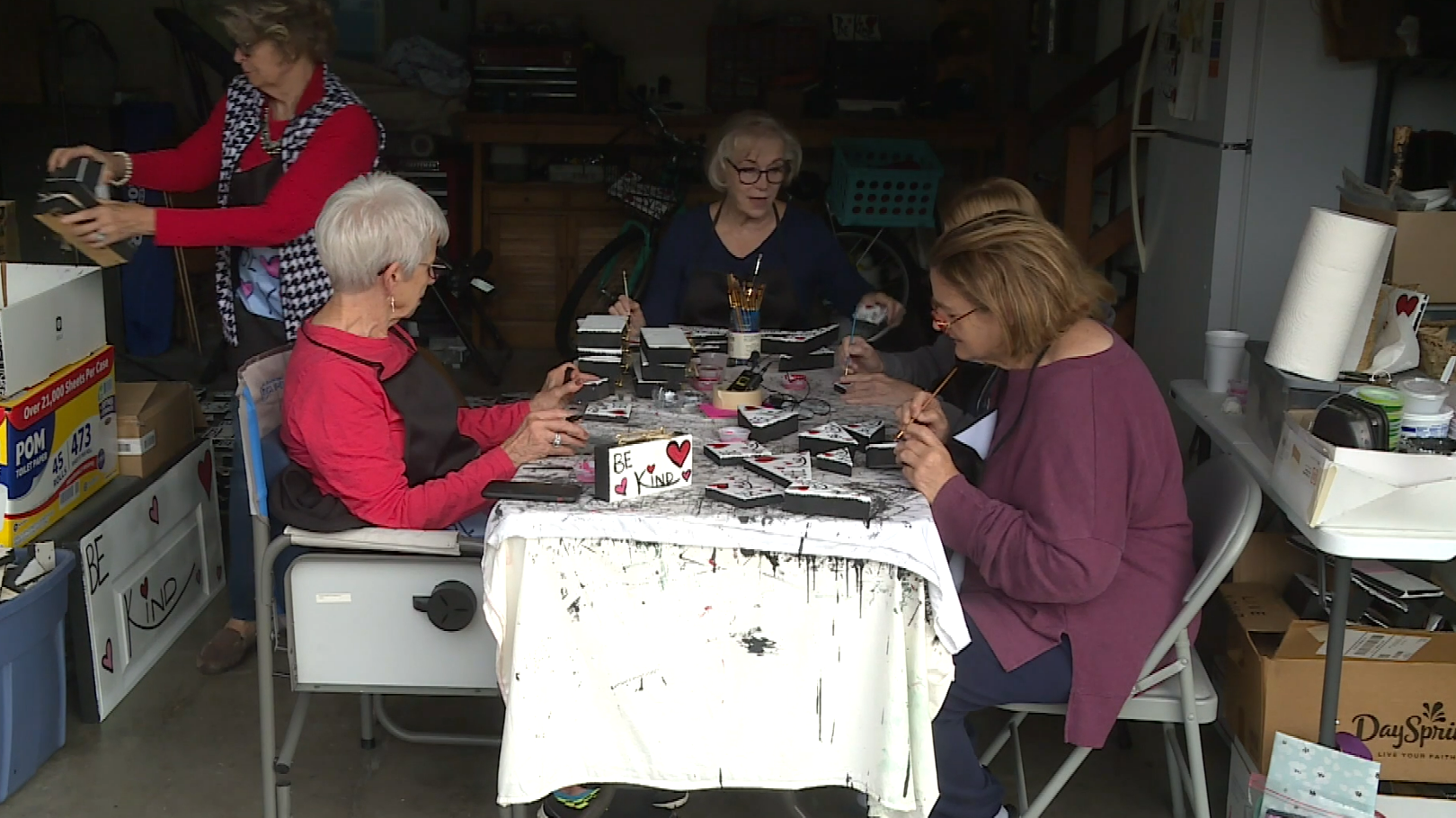 This group of Colonial Heights women has made 13,000 signs to spread kindness