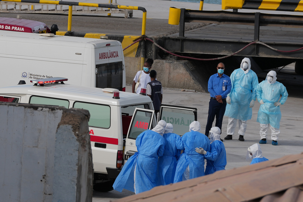 APTOPIX  Cape Verde Hantavirus Ship