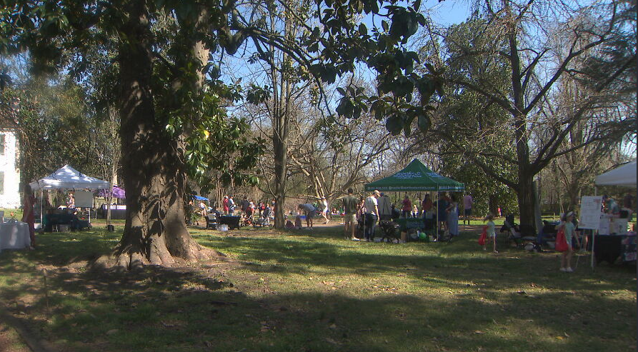 Crieve Hall Women's League held its annual spring festival fundraiser 