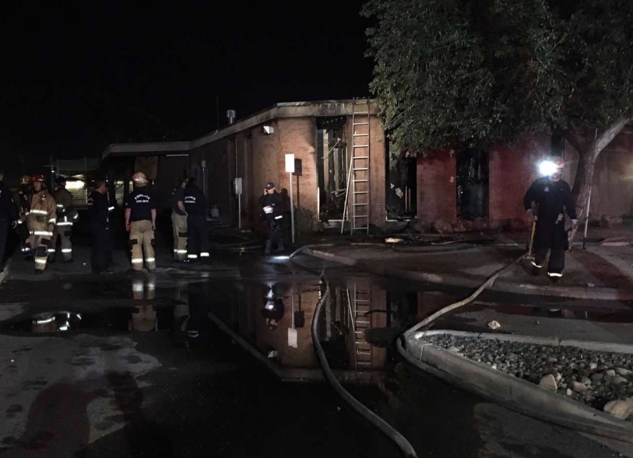 KNXV Deadly fire at 24th Street and Washington