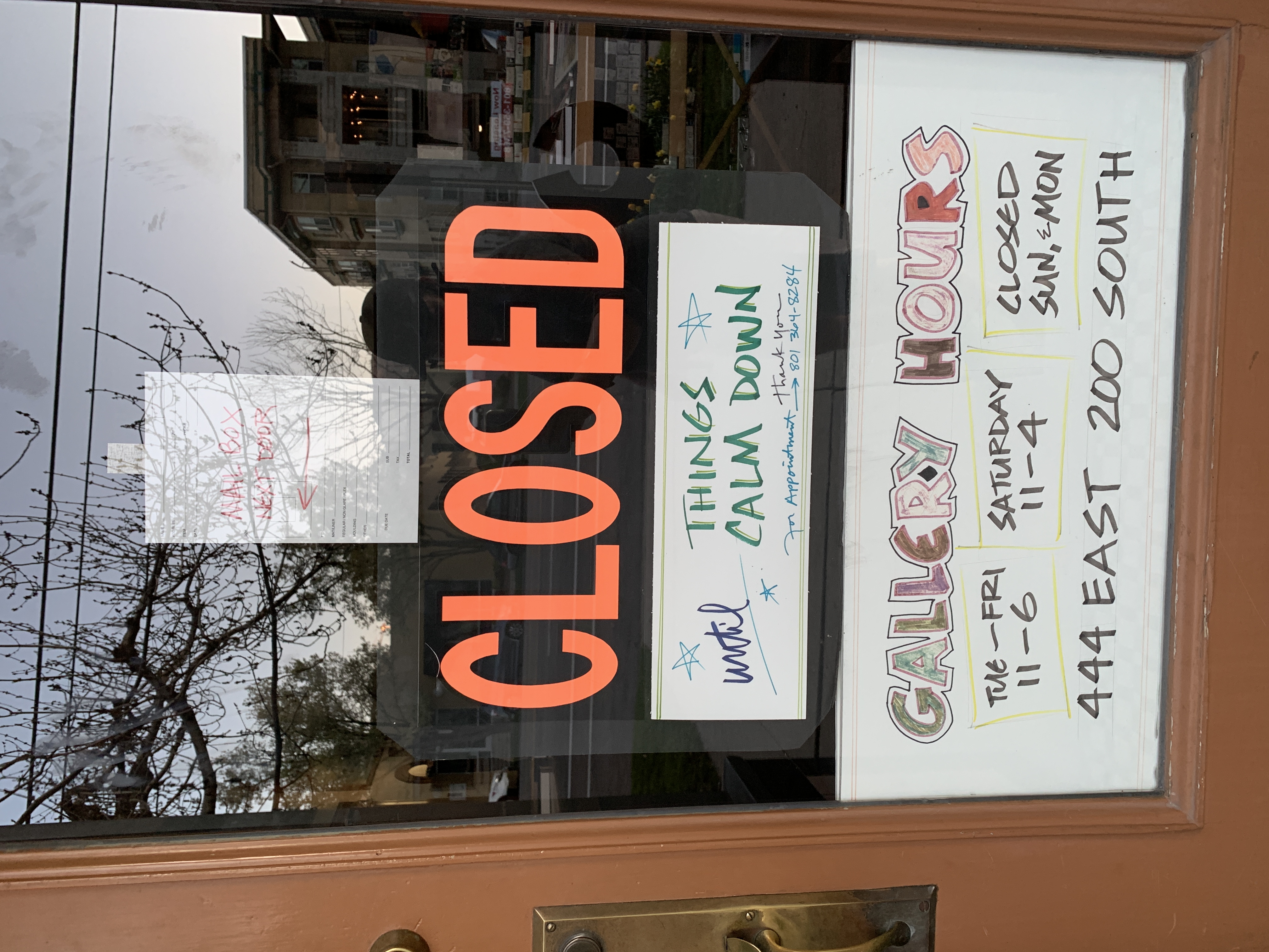 Closed sign