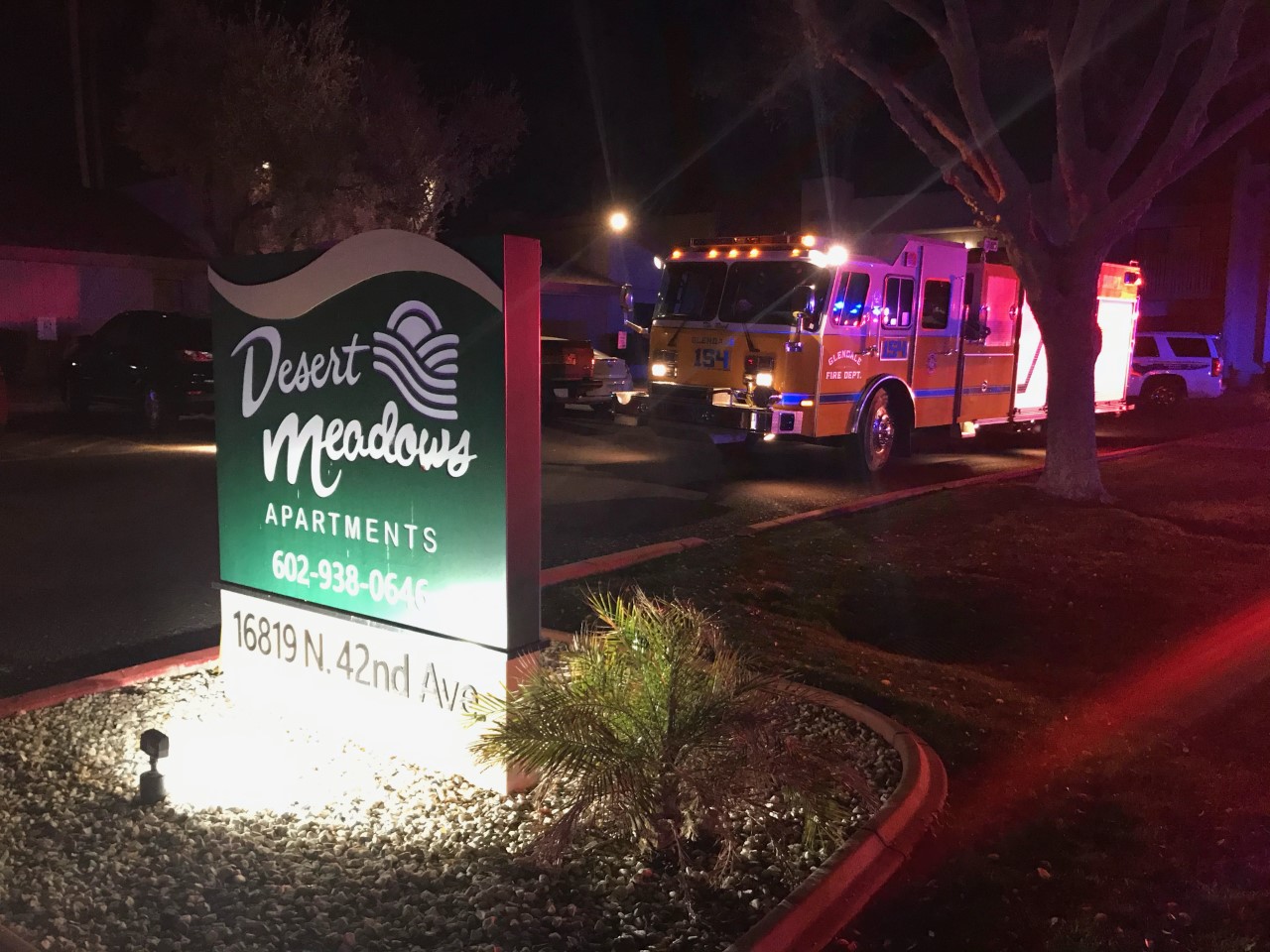 43rd and Bell apartment fire.jpg