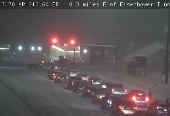 traffic held at eisenhower tunnel 3-13-24