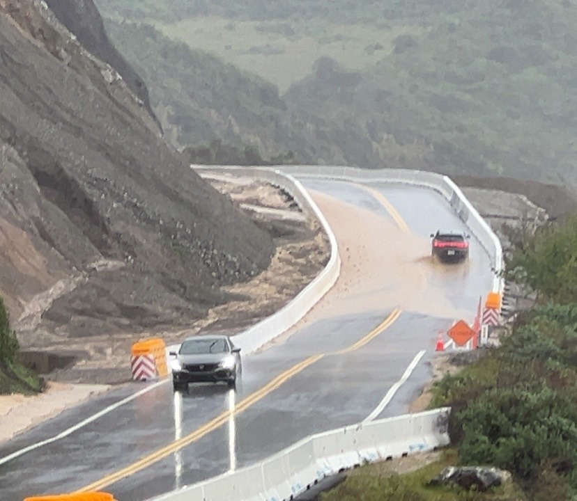 hwy 1 closure.jpg