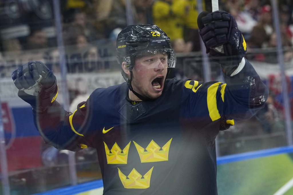 Kelly Pannek,Andrea Brandli