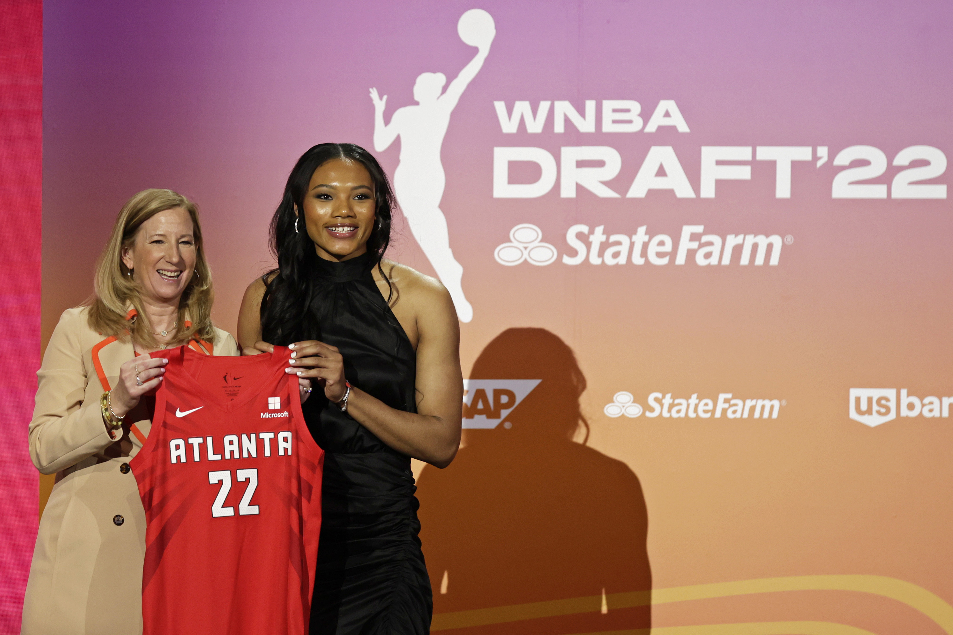 Naz Hillmon, Cathy Engelbert WNBA Draft