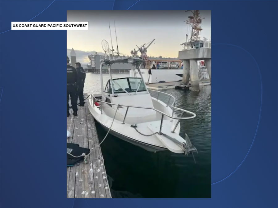 coast_guard_point_loma_migrants_boat_072725.png