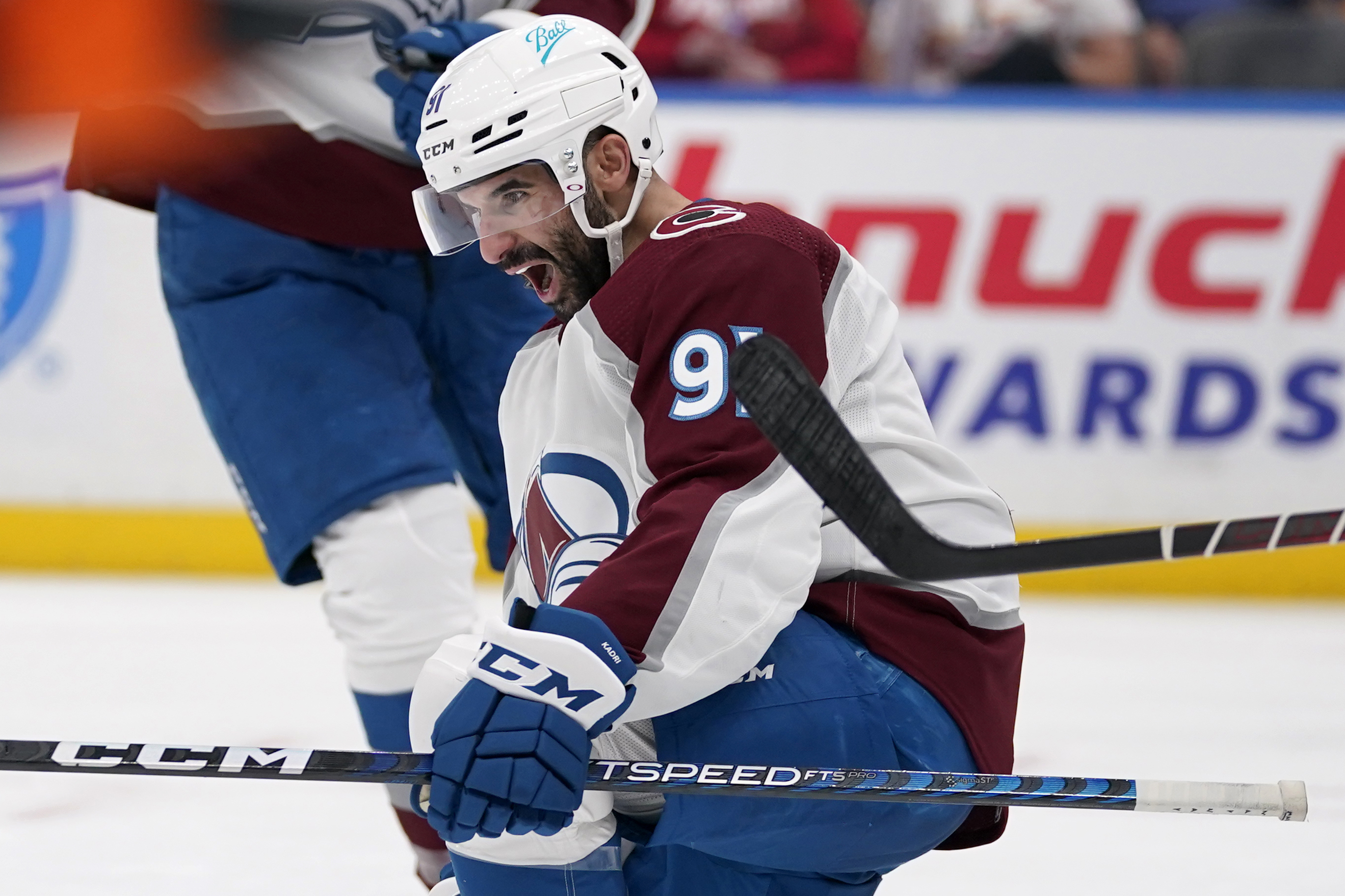 Kadri has hat trick, Avs beat Blues 6-3 to take 3-1 lead