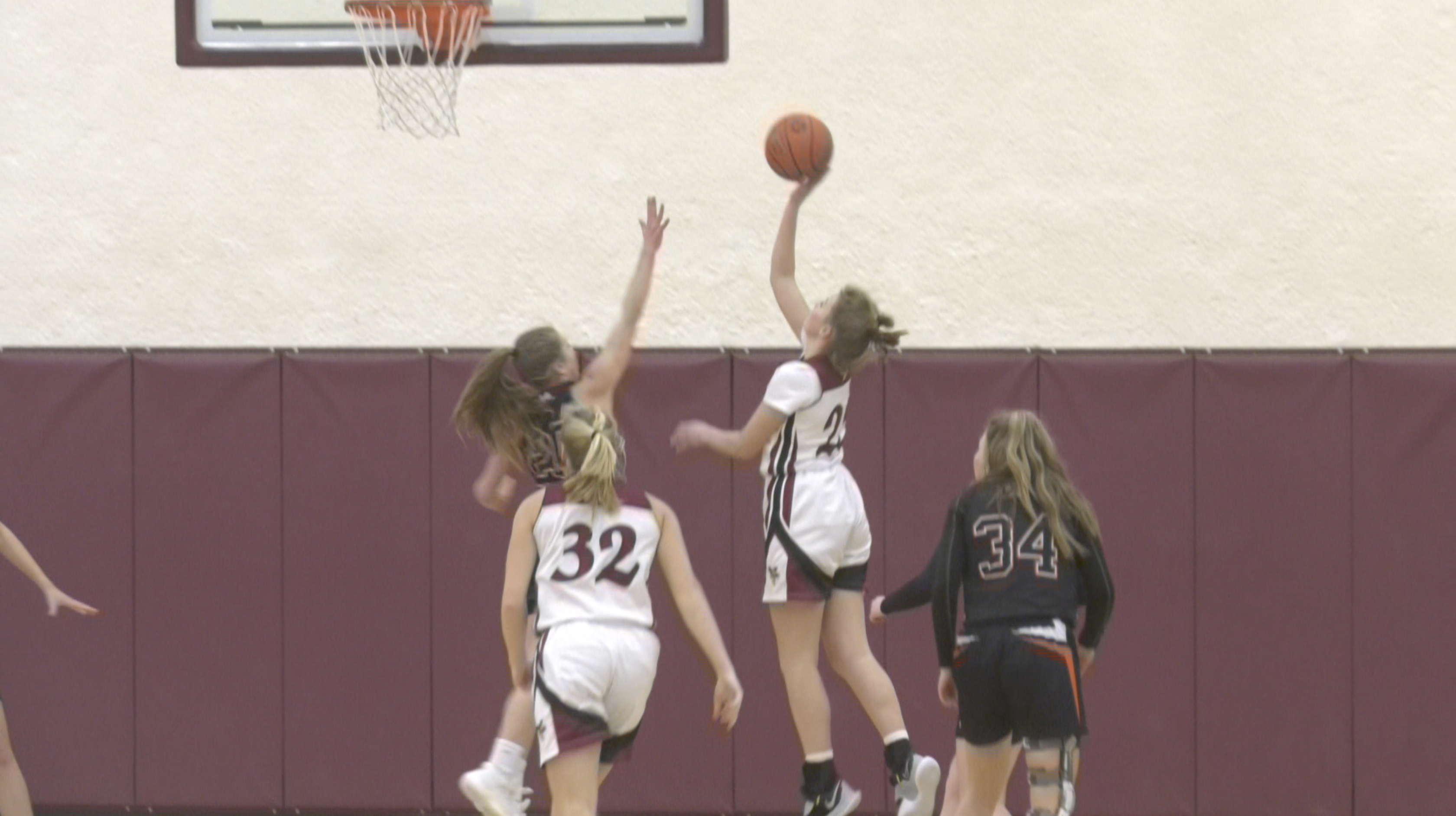 Manhattan Christian sweeps crosstown rival Manhattan Tigers