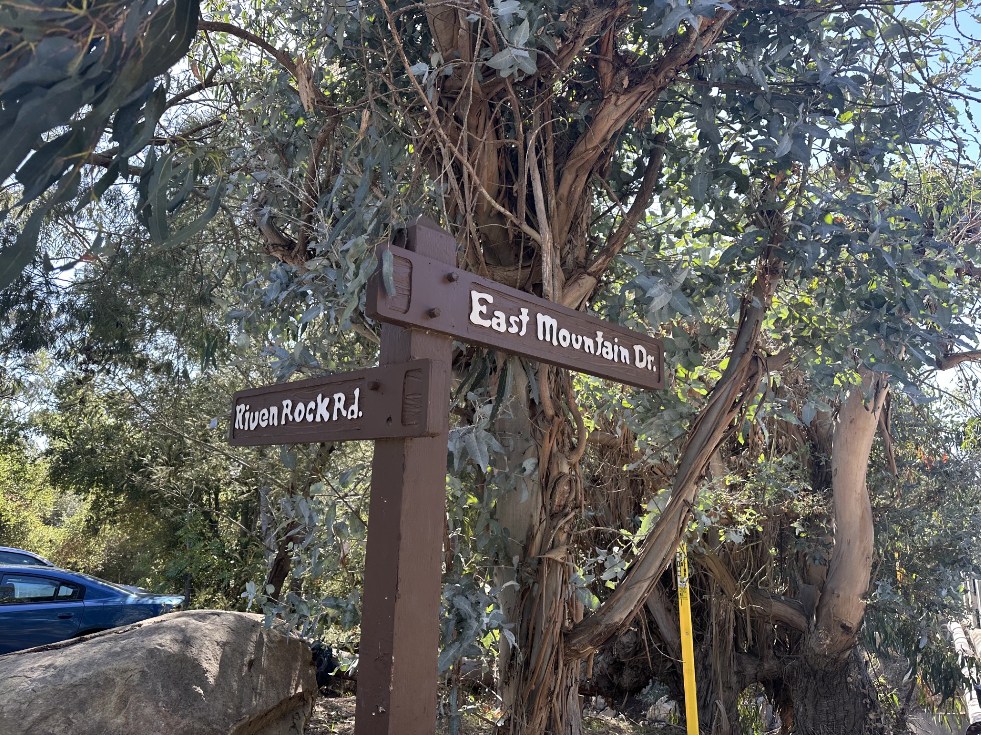 hot springs trailhead.jpg