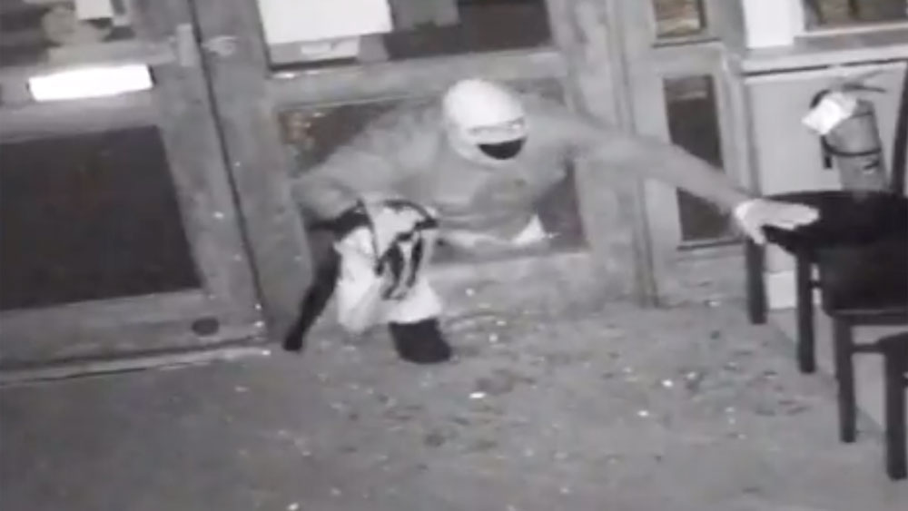 wptv-kingdom-buffet-burglary-suspect-.jpg