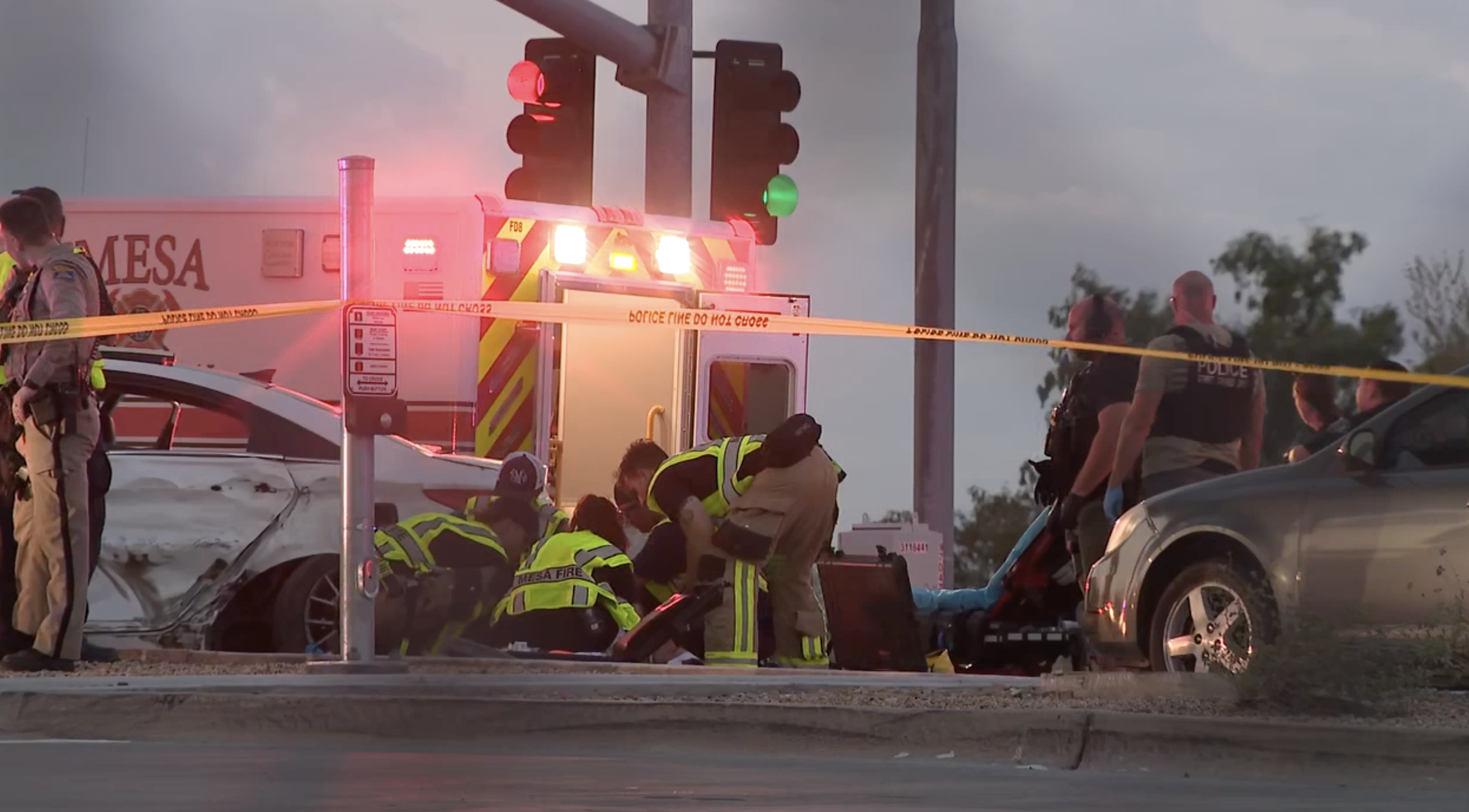 Driver causes crash fleeing from police in Mesa