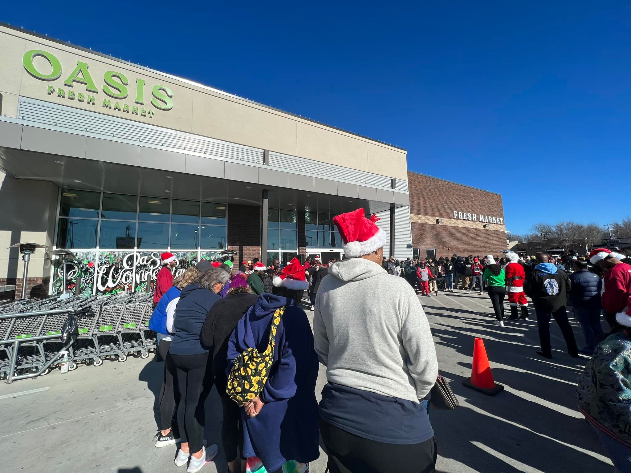 Oasis Fresh Market holiday event