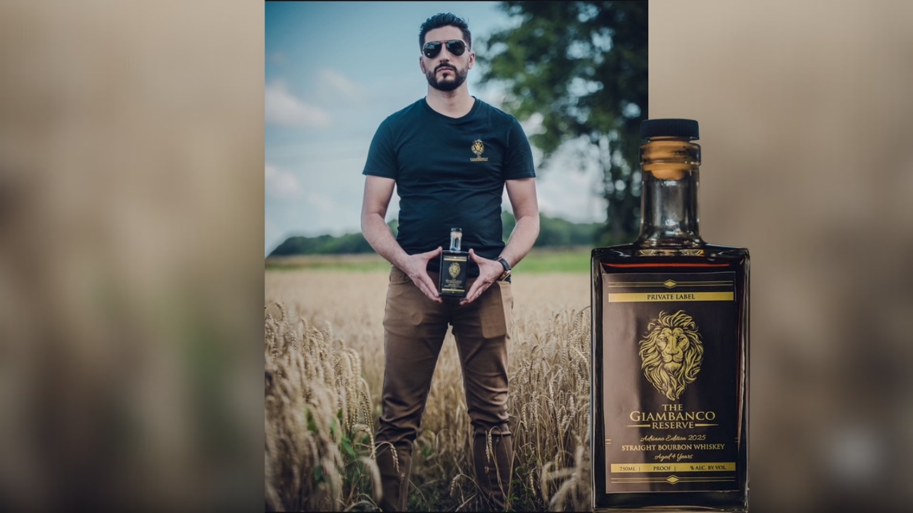 Giambanco  SCOTT THUMB .png