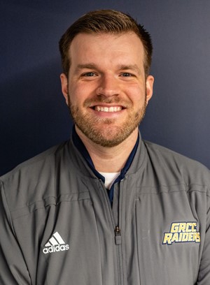 MBB20_21_Coach_Fox.jpg