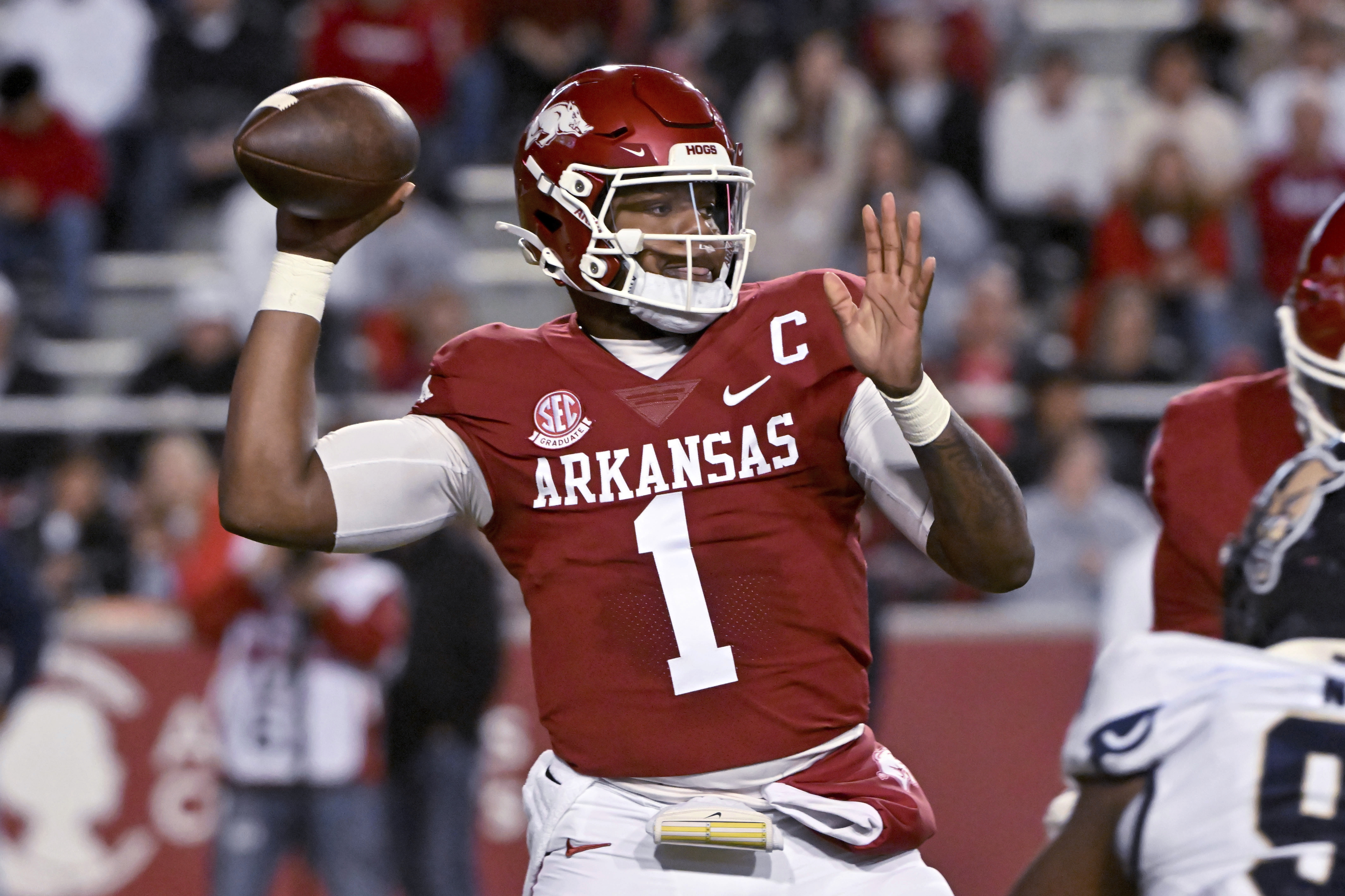 Arkansas Razorbacks QB KJ Jefferson drops back to pass vs. FIU Panthers, Nov. 18, 2023