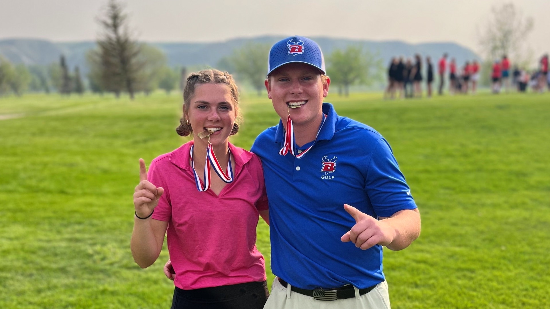 Bigfork Golf SIblings.jpg