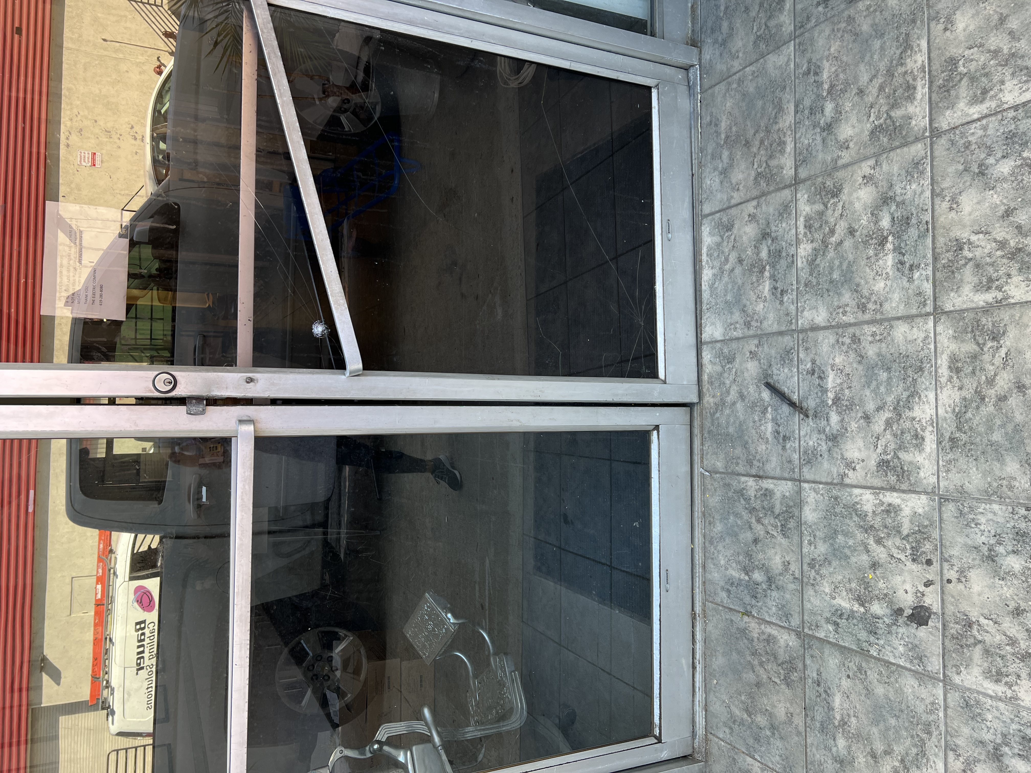 Pricey tools disappear in Point Loma electrical shop break-in