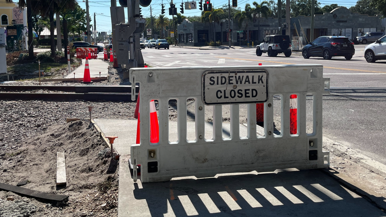 sidewalk construction.png