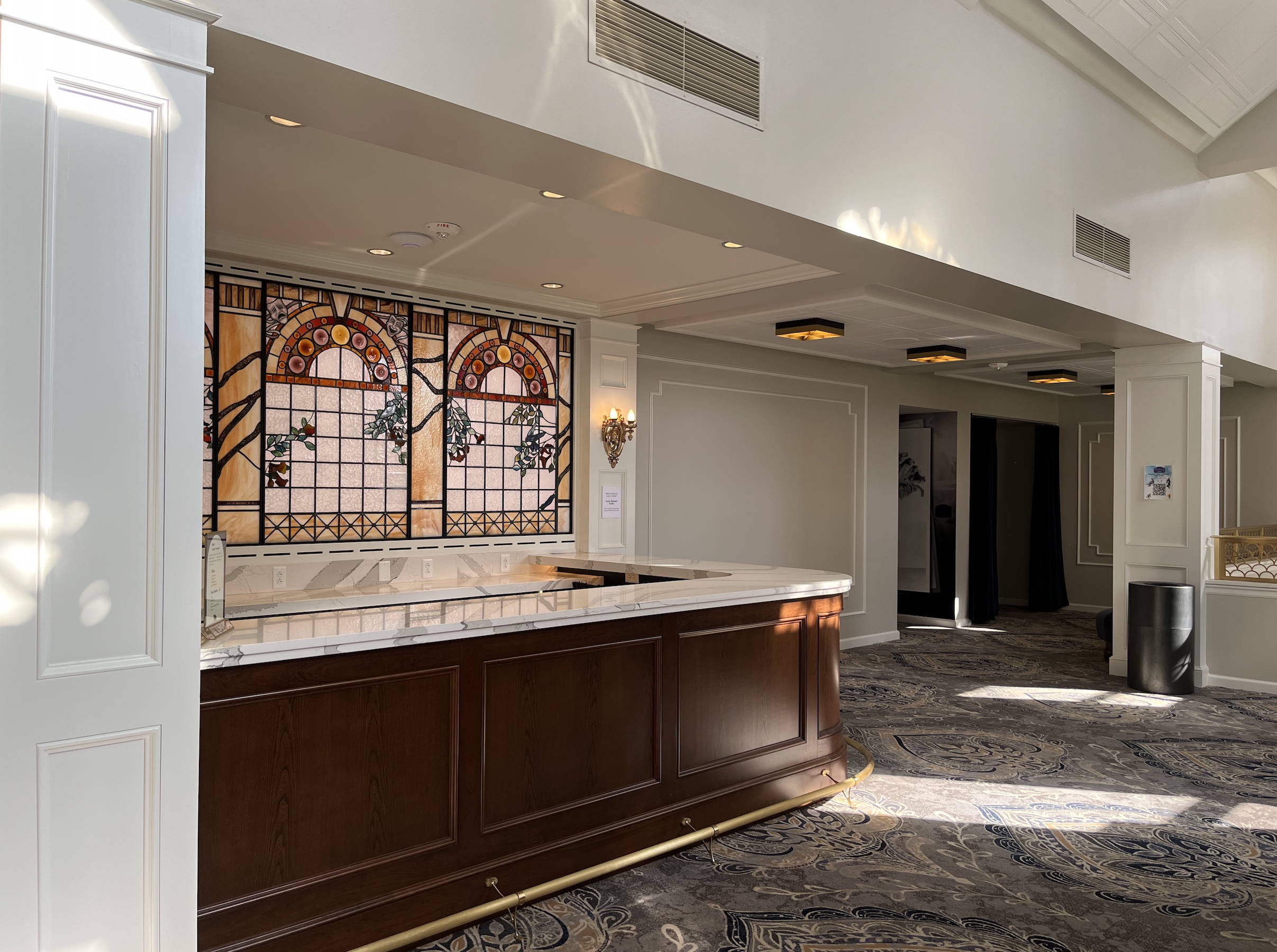 Upstairs bar at Folly Theater