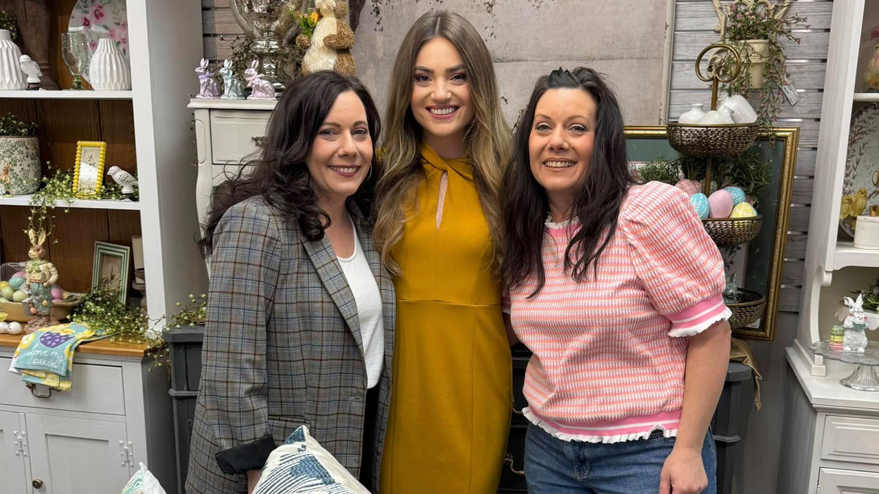 the shabby button.jpg