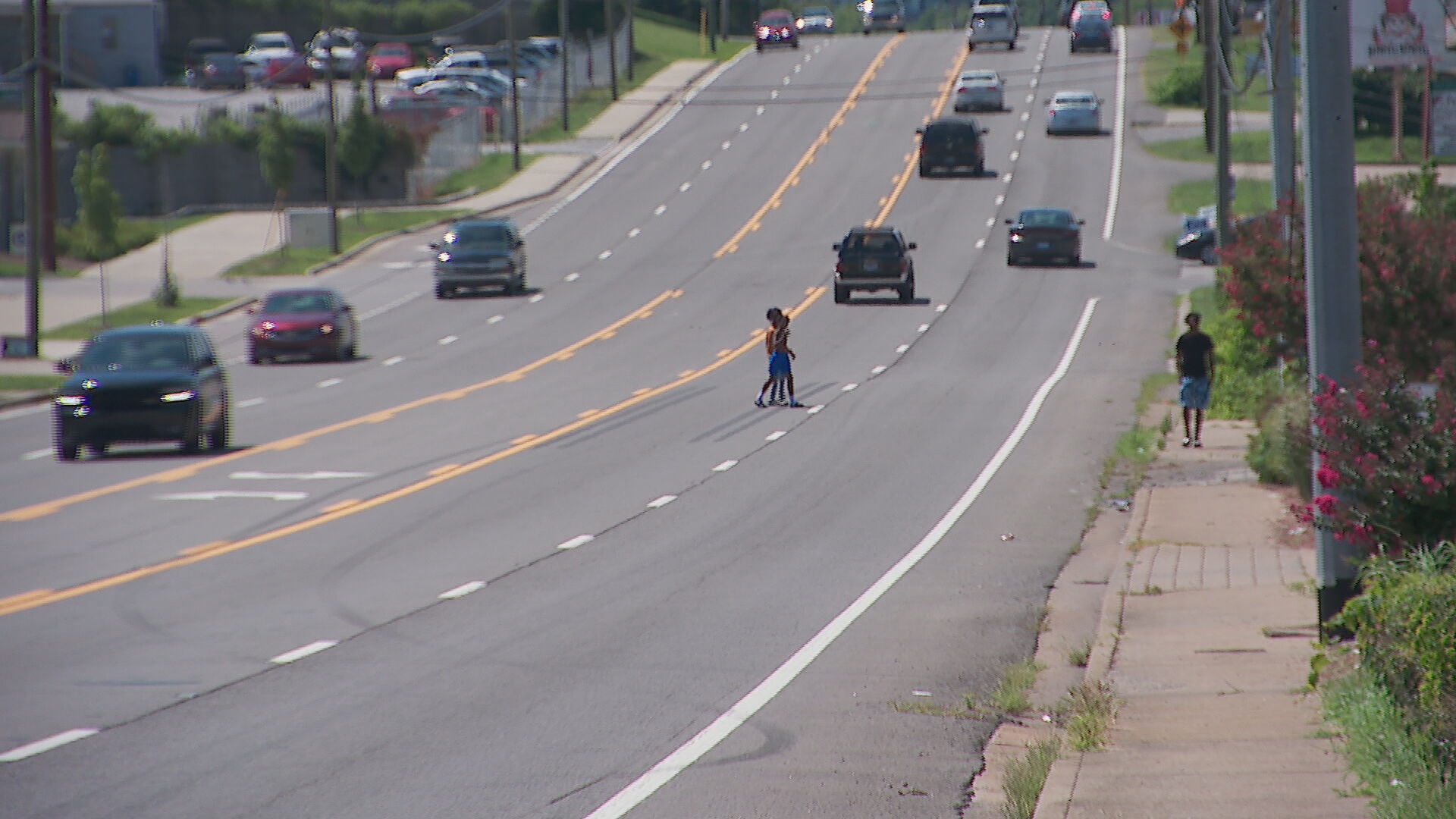 People crossing Dickerson Pk