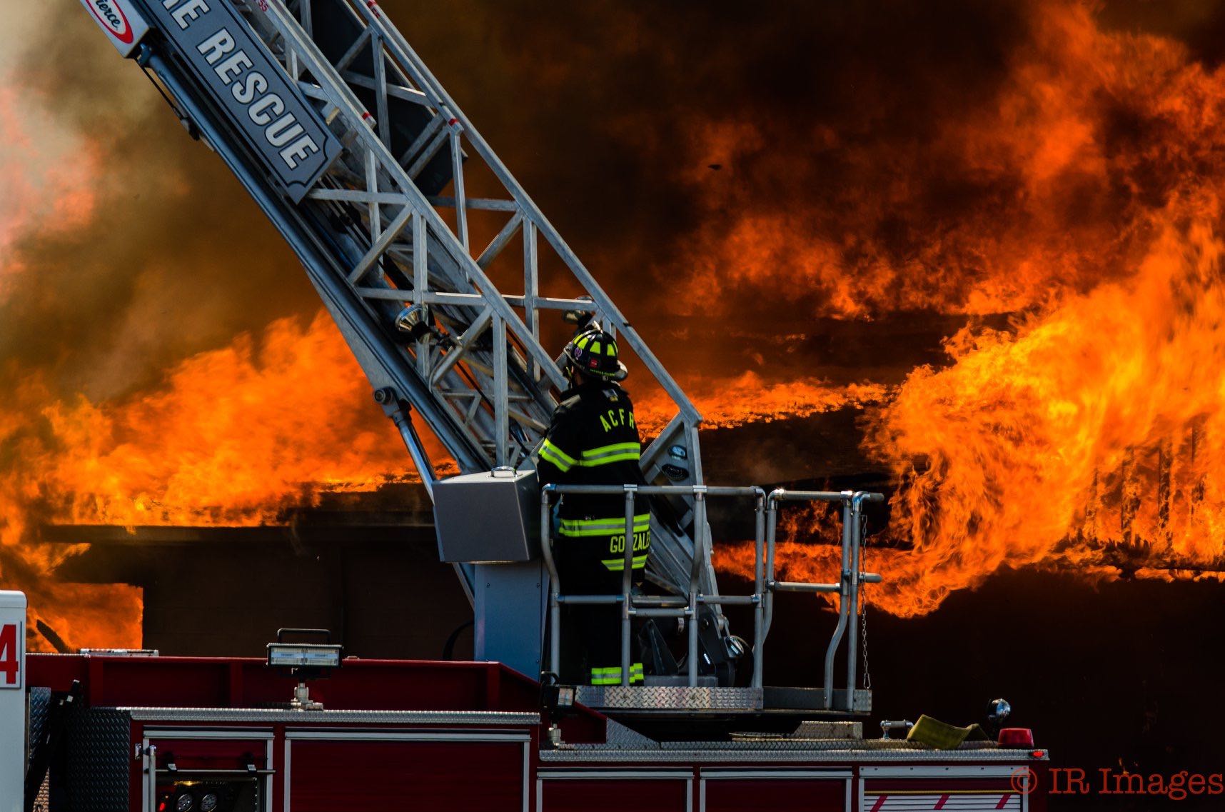 fire at boyer's coffee.jpg