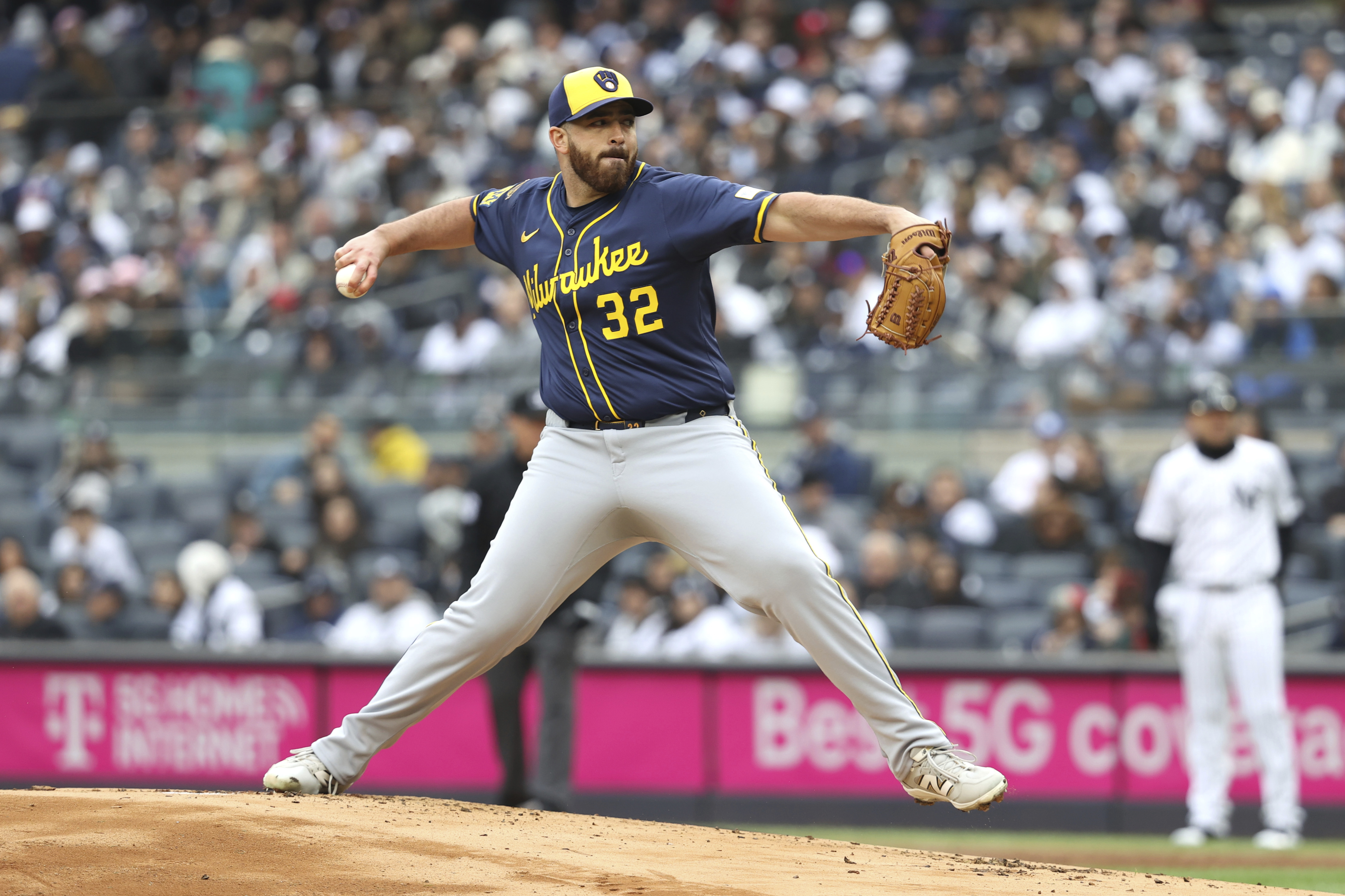 Brewers Yankees Baseball
