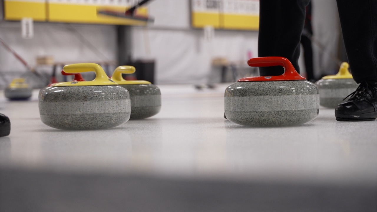 CURLING.jpg