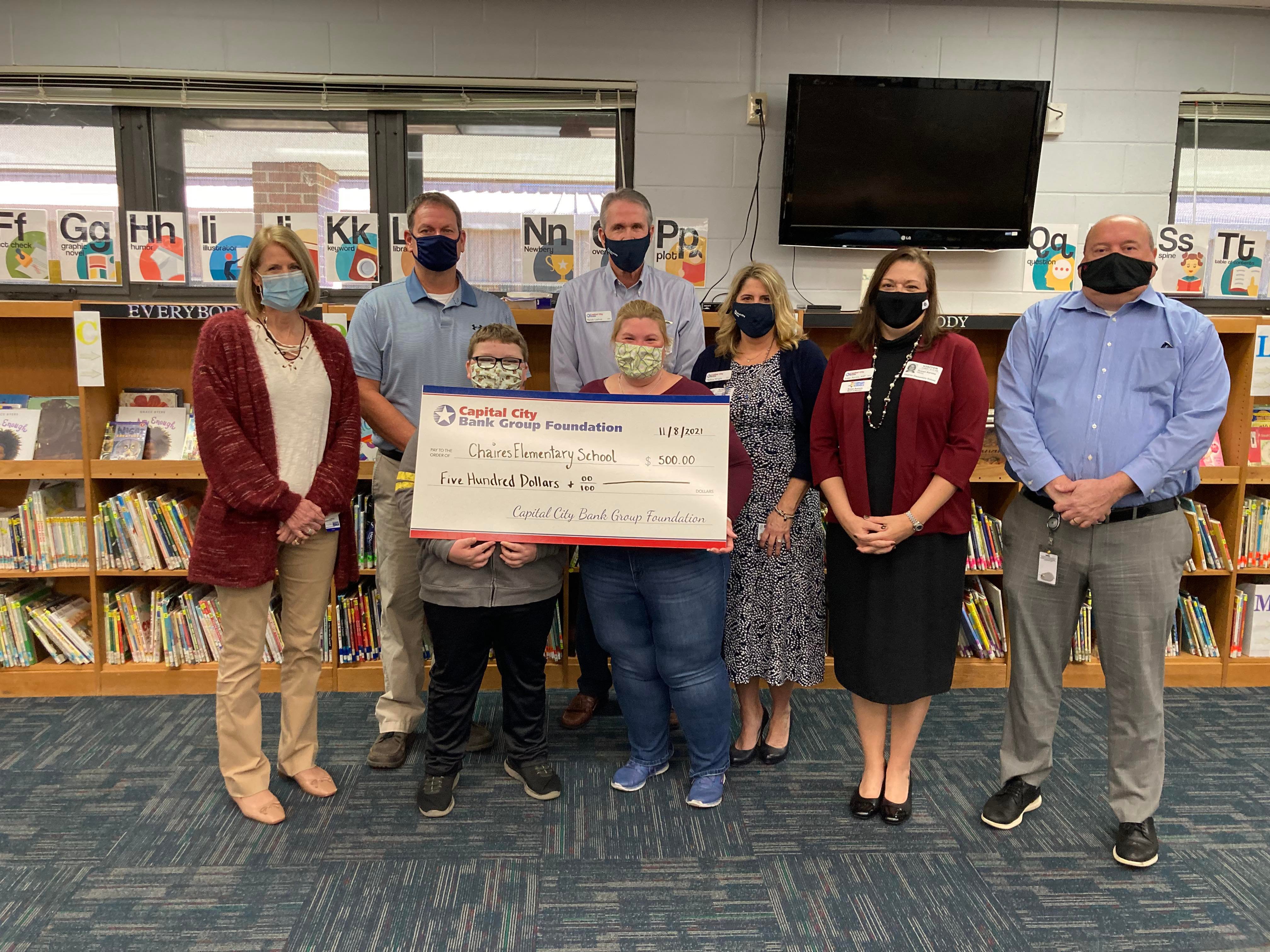 Capital City Bank Group Foundation donates to Chaires Elementary music program