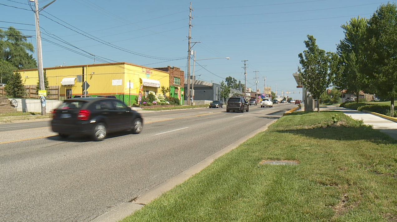 Grand Rapids bicyclist dies in Wyoming crash