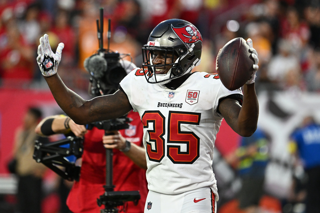 49ers Buccaneers Football