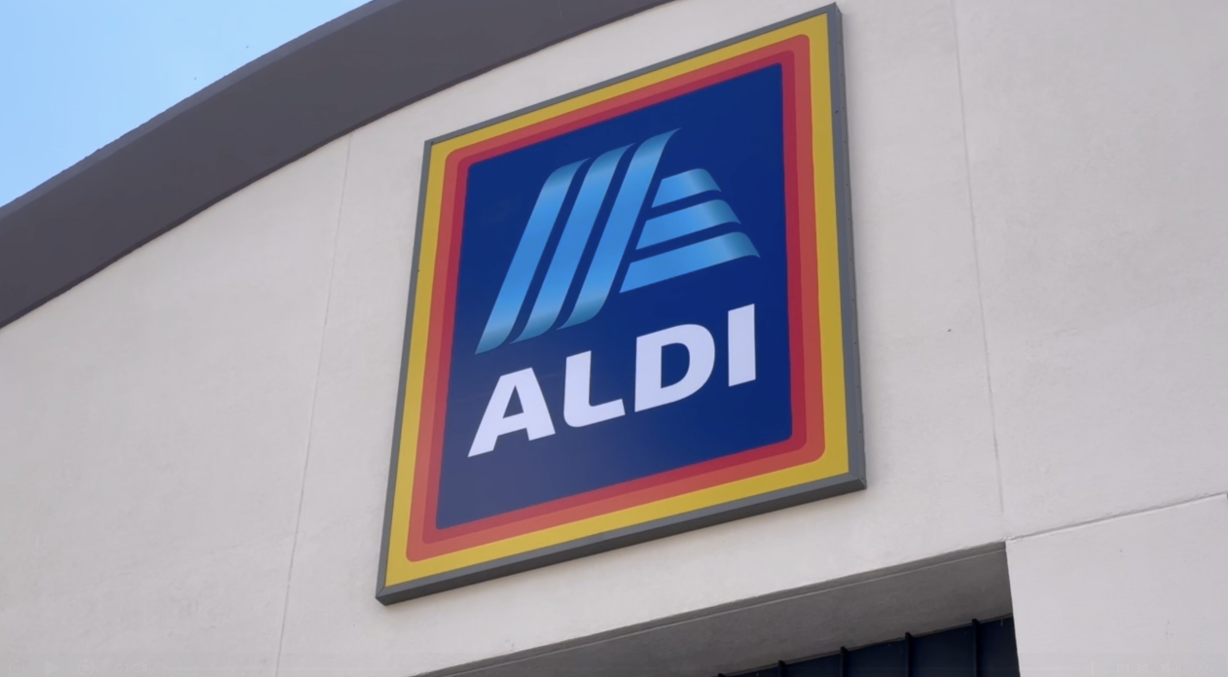 New Aldi opens in Lehigh Acres, ending long drives for affordable groceries