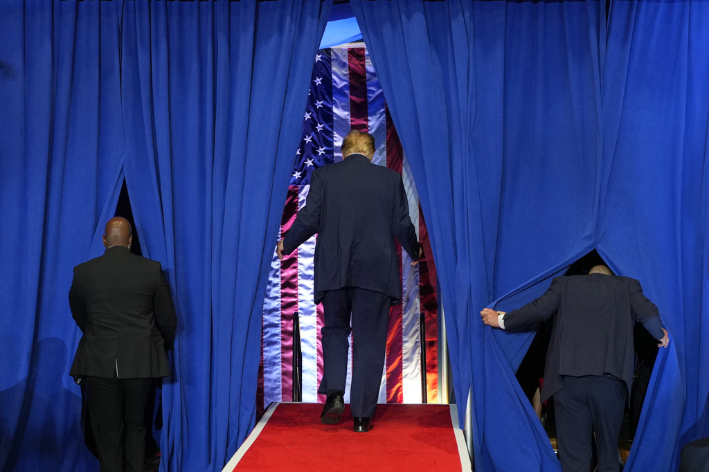 President Donald Trump departs after speaking at a campaign rally at the Shoemaker Center at Ohio University Chillicothe in Chillicothe, Ohio, on Wednesday, Oct. 28, 2026. 