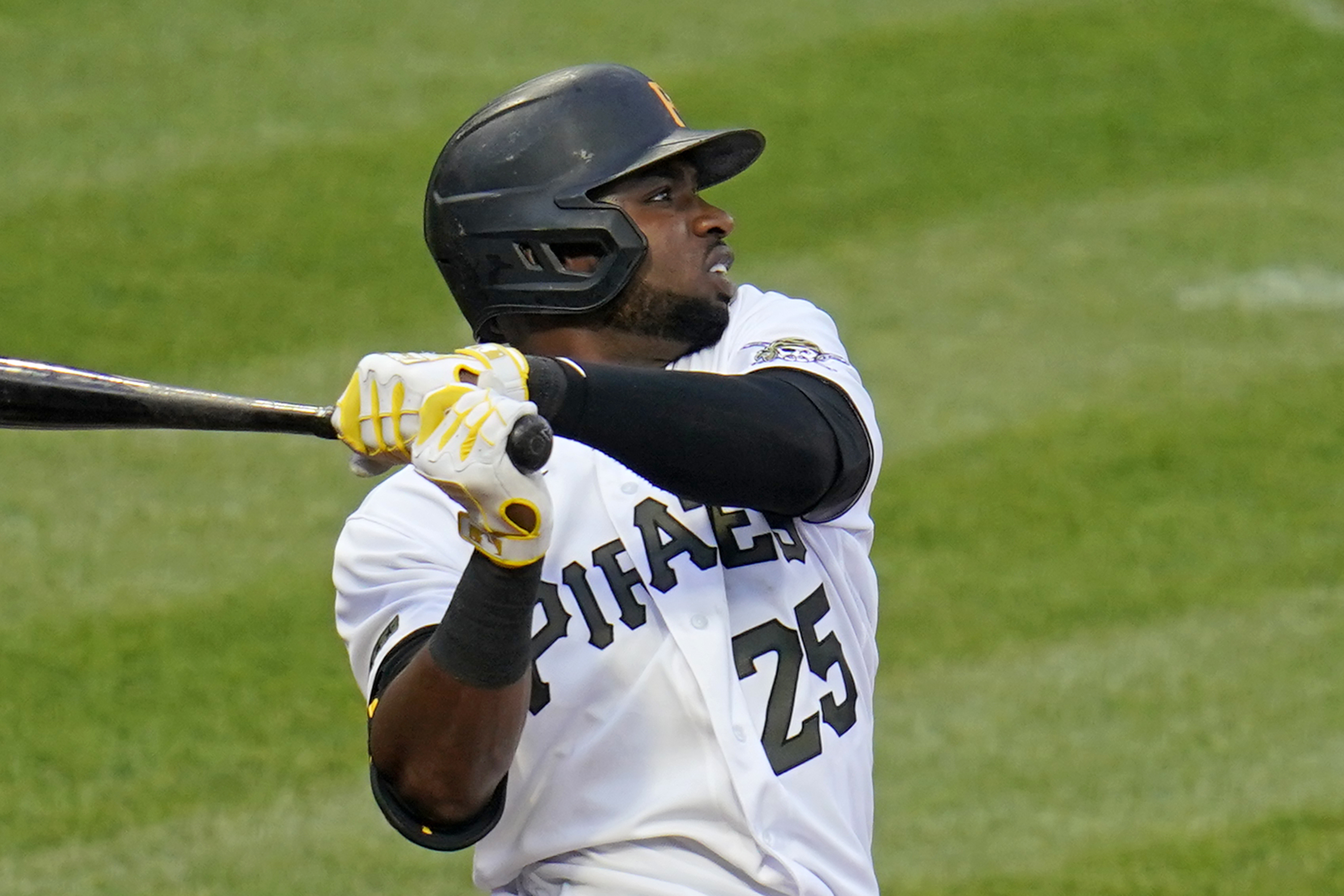 Padres Pirates Baseball