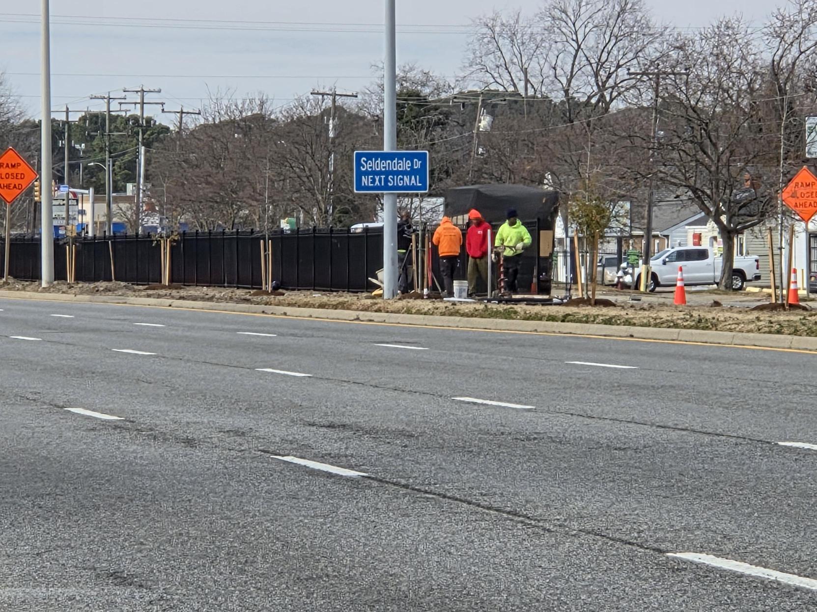 Mercury Blvd fencing 1