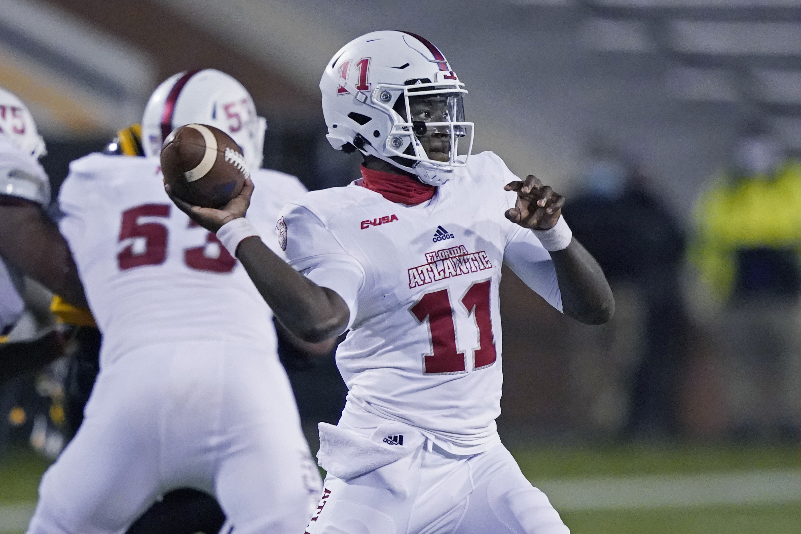 FAU Owls QB Javion Posey throws vs. Southern Mississippi Golden Eagles in 2020