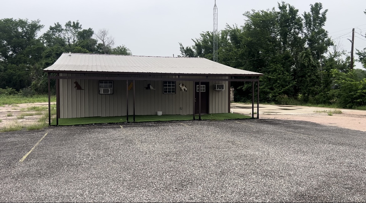 Marlin Animal Shelter