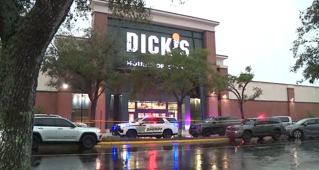 dicks house of sport.png