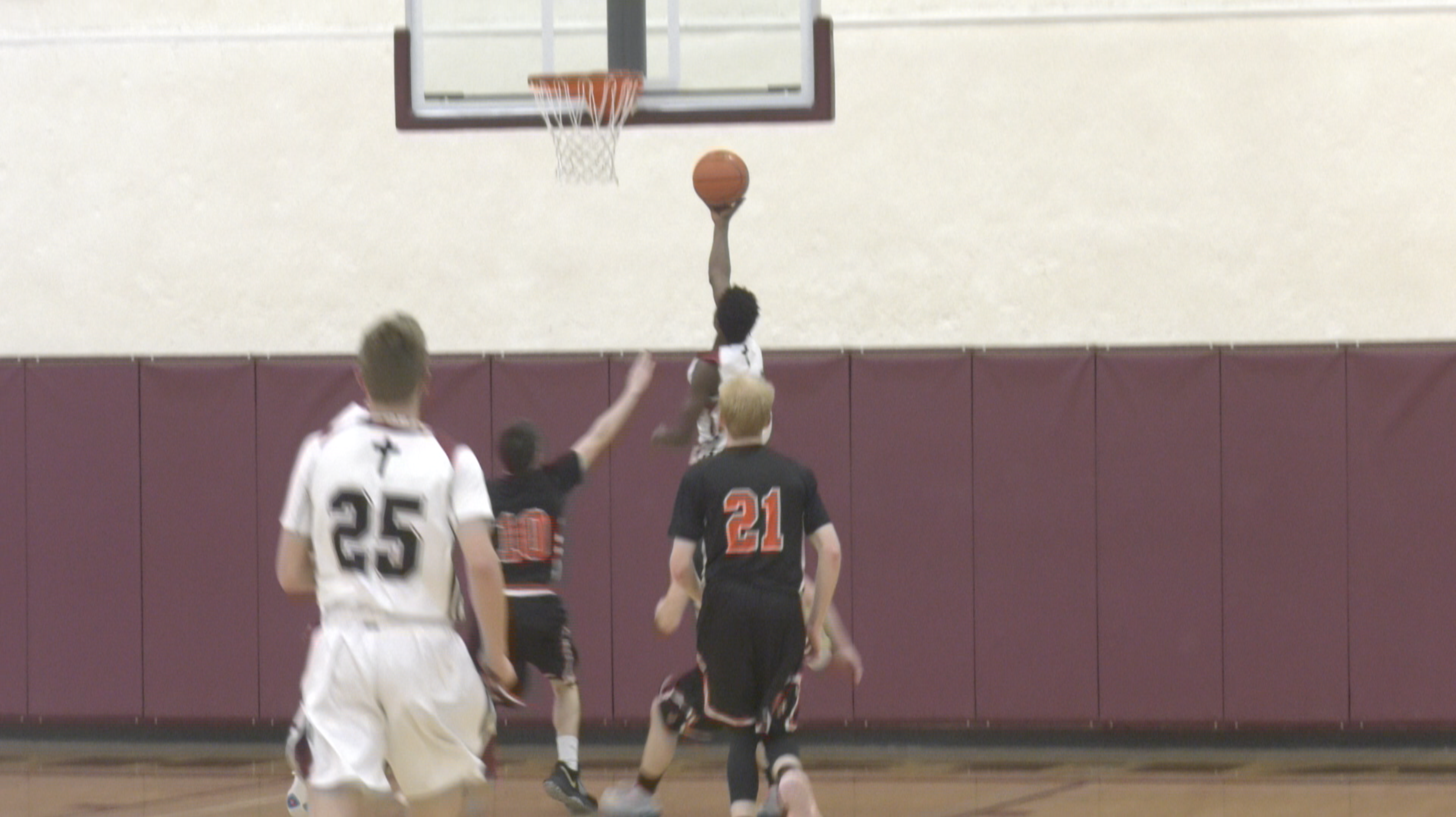Manhattan Christian basketball sweeps White Sulphur Springs