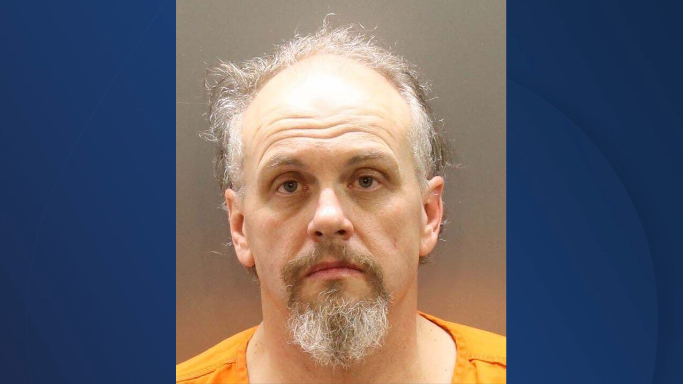 Gary Williams mugshot.png