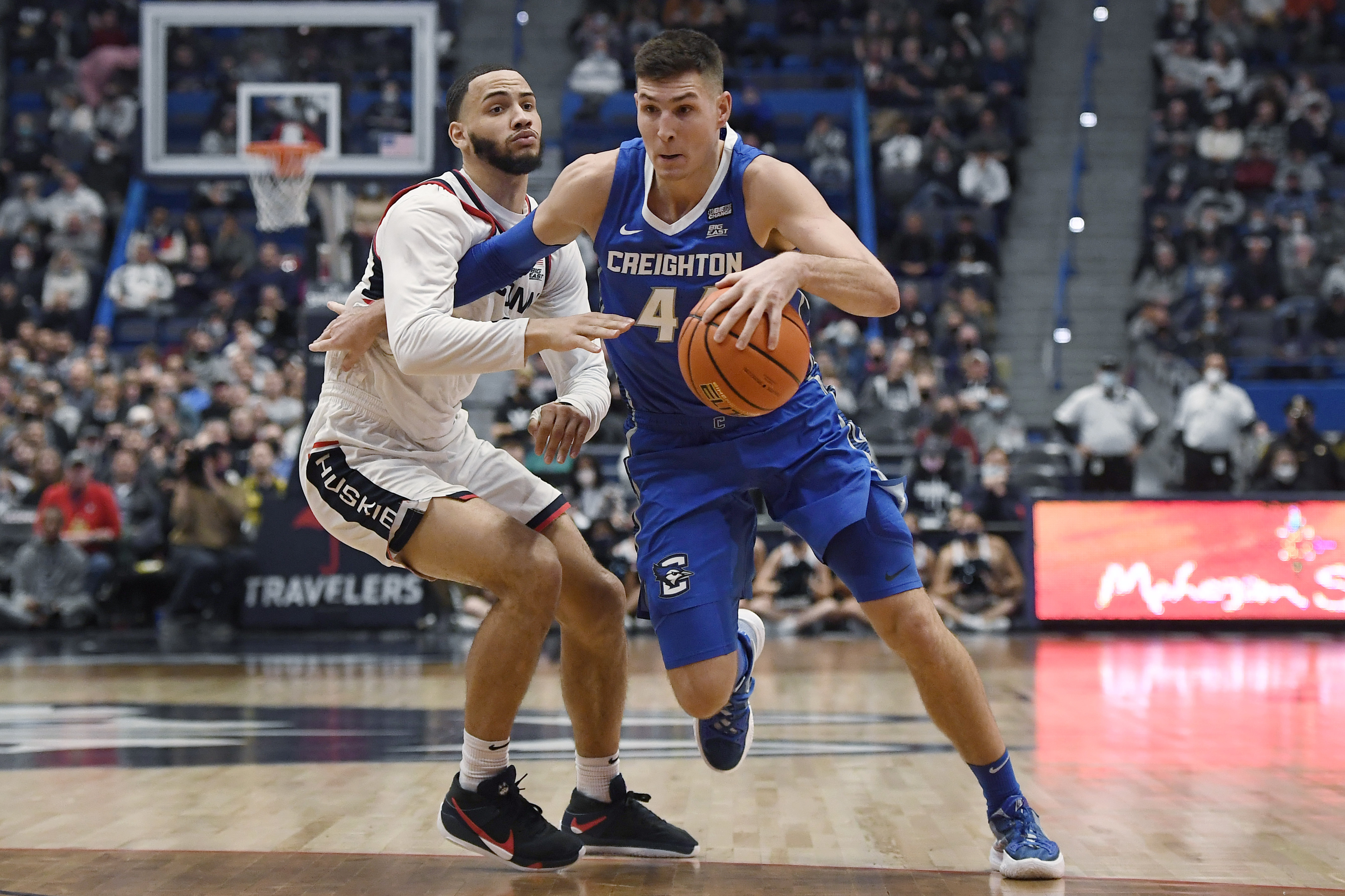Creighton men's basketball ryan hawkins
