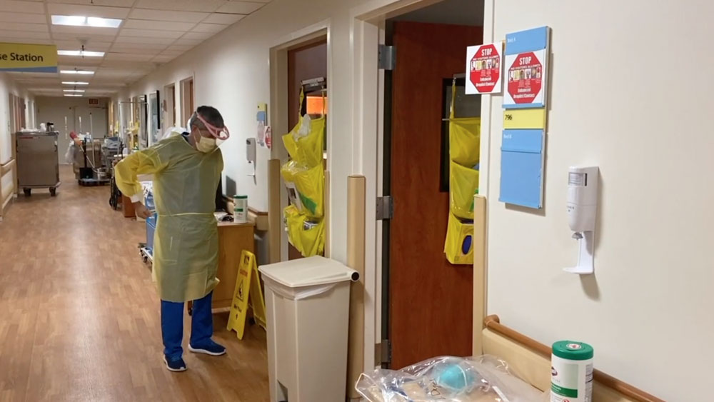 COVID-19-hospitalizations-Sarasota-Memorial-Hospital-1.jpg